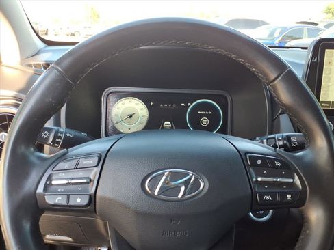 Certified 2022 Hyundai Kona Limited image 21