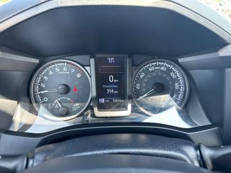 Used 2017 Toyota Tacoma TRD Off-Road w/ Premium & Technology Package AWD/4WD video 2
