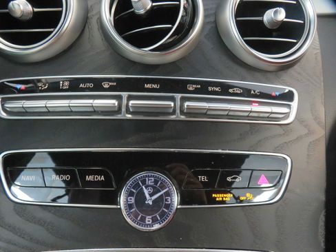 Used 2021 Mercedes-Benz C 300 Cabriolet image 37