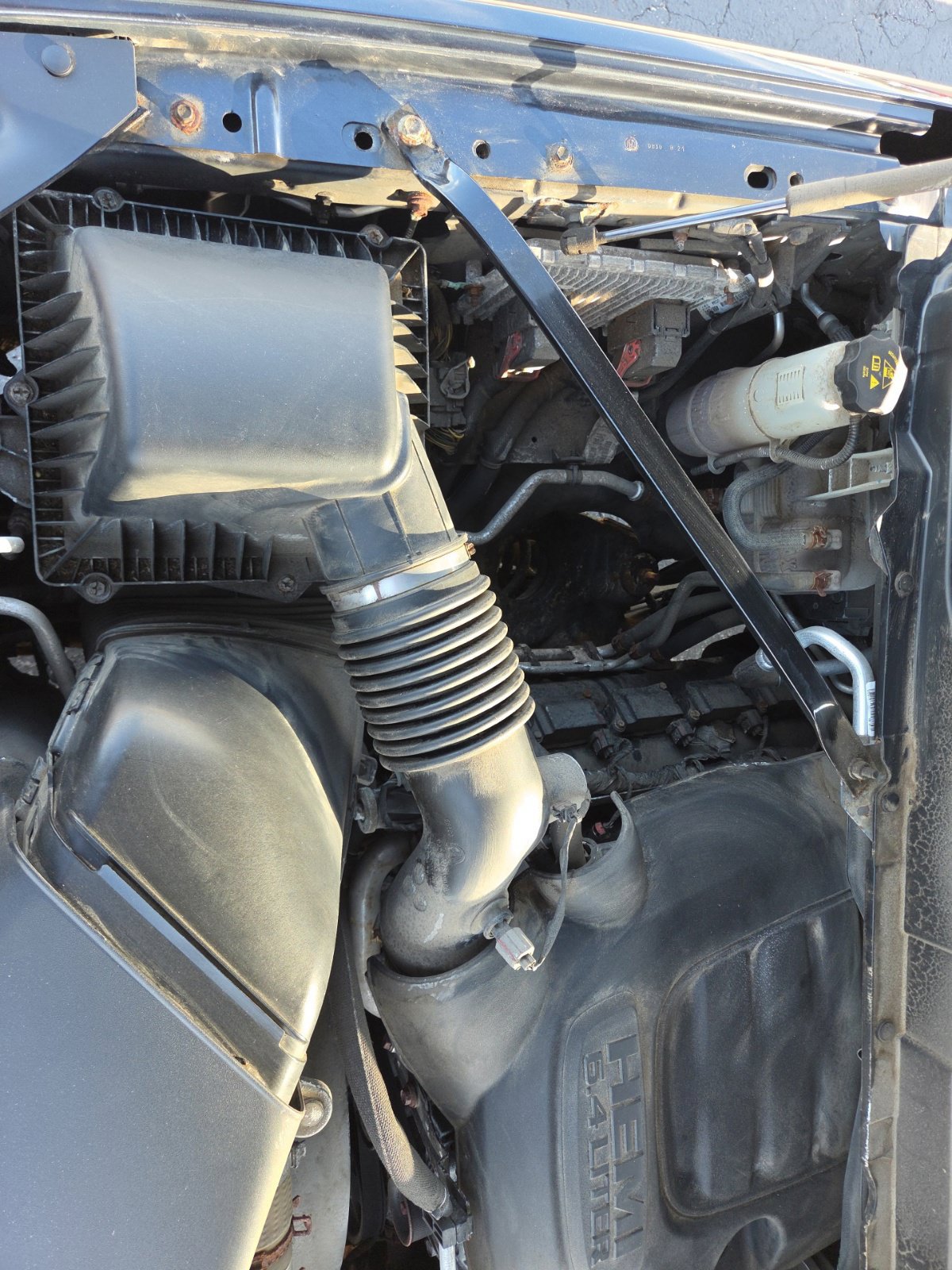 Certified 2019 RAM 2500 Tradesman AWD/4WD image 41