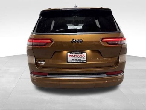 New 2026 Jeep Grand Cherokee L Limited AWD/4WD image 7