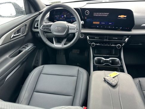 New 2026 Chevrolet Traverse LT w/ Midnight/Sport Edition image 17