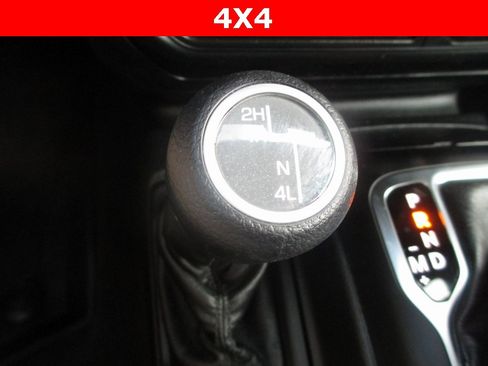 Used 2021 Jeep Wrangler Unlimited Sport image 14