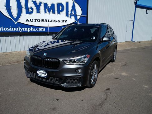 Used 2016 BMW X1 xDrive28i w/ Premium Package image 3