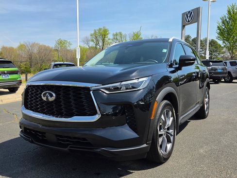 Used 2023 INFINITI QX60 Luxe w/ Vision Package image 9