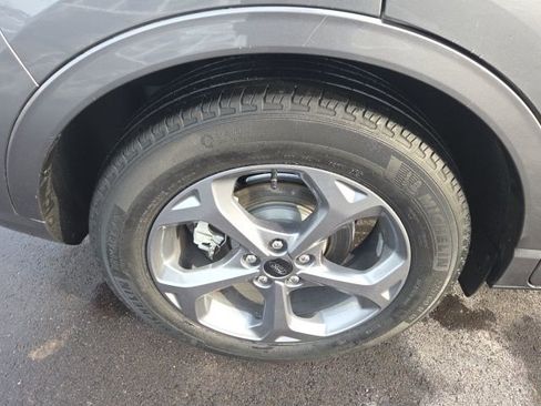 Certified 2024 Ford Escape ST-Line w/ Cold Weather Package image 5