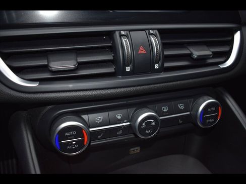 Used 2019 Alfa Romeo Giulia Ti Sport w/ Quick Order Package 22S Sport image 11