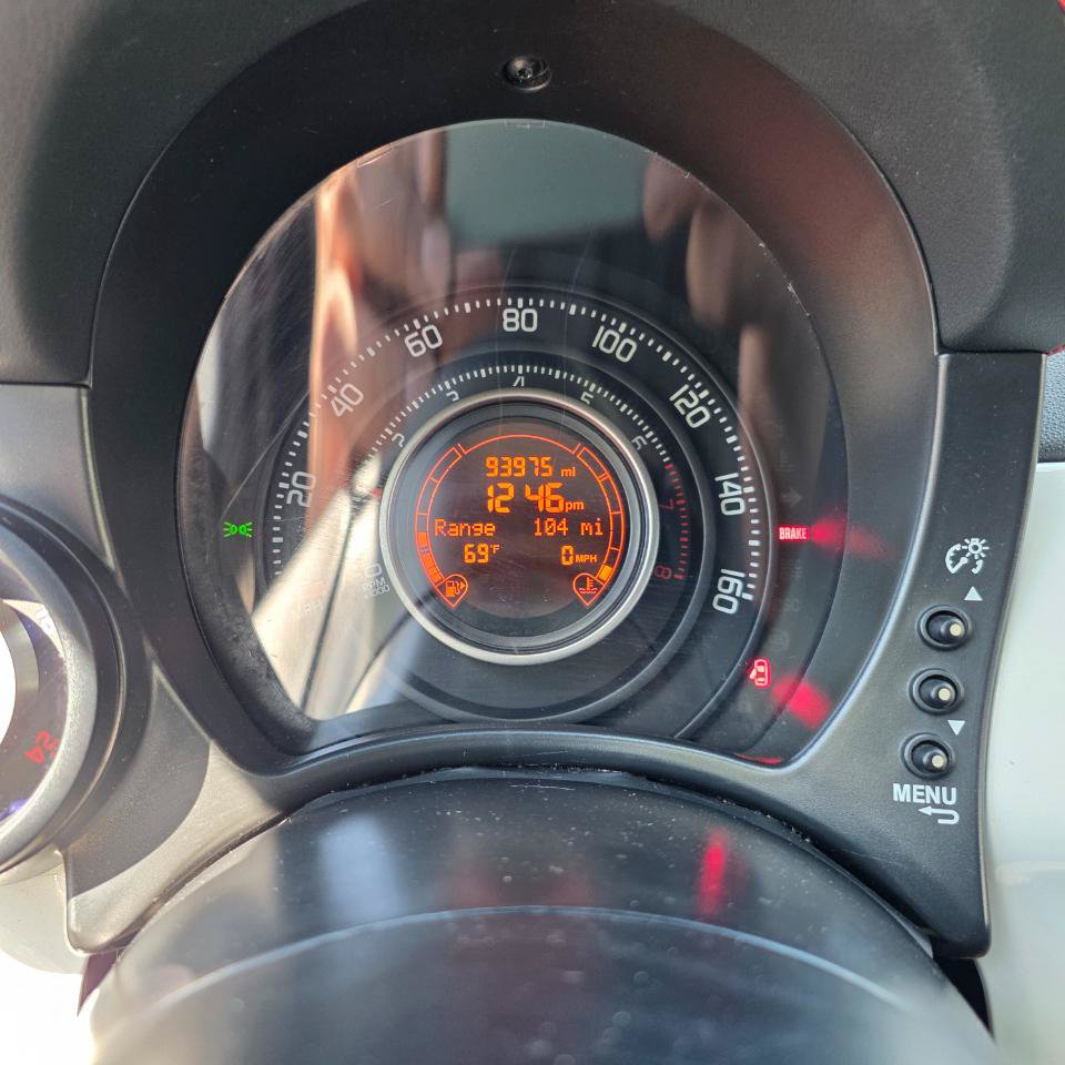 Used 2013 FIAT 500 Abarth w/ Comfort/Convenience Group FWD image 16