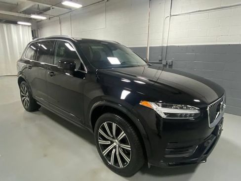 Used 2023 Volvo XC90 B5 Core w/ Protection Package Premier AWD/4WD image 4