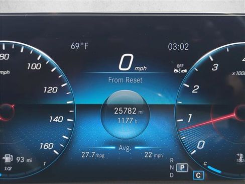 Used 2023 Mercedes-Benz CLA 250 4MATIC w/ Premium Package image 12