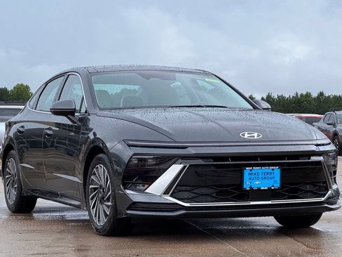 New 2026 Hyundai Sonata SEL FWD image 10