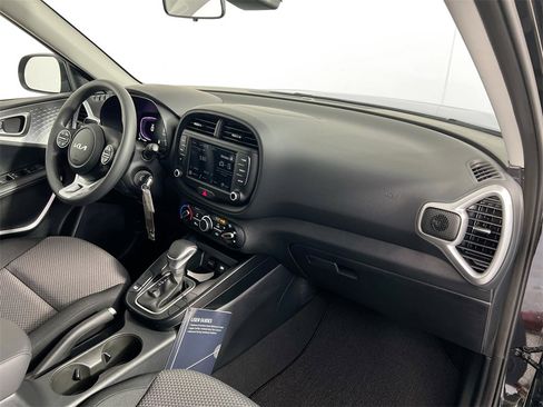 New 2025 Kia Soul LX image 19