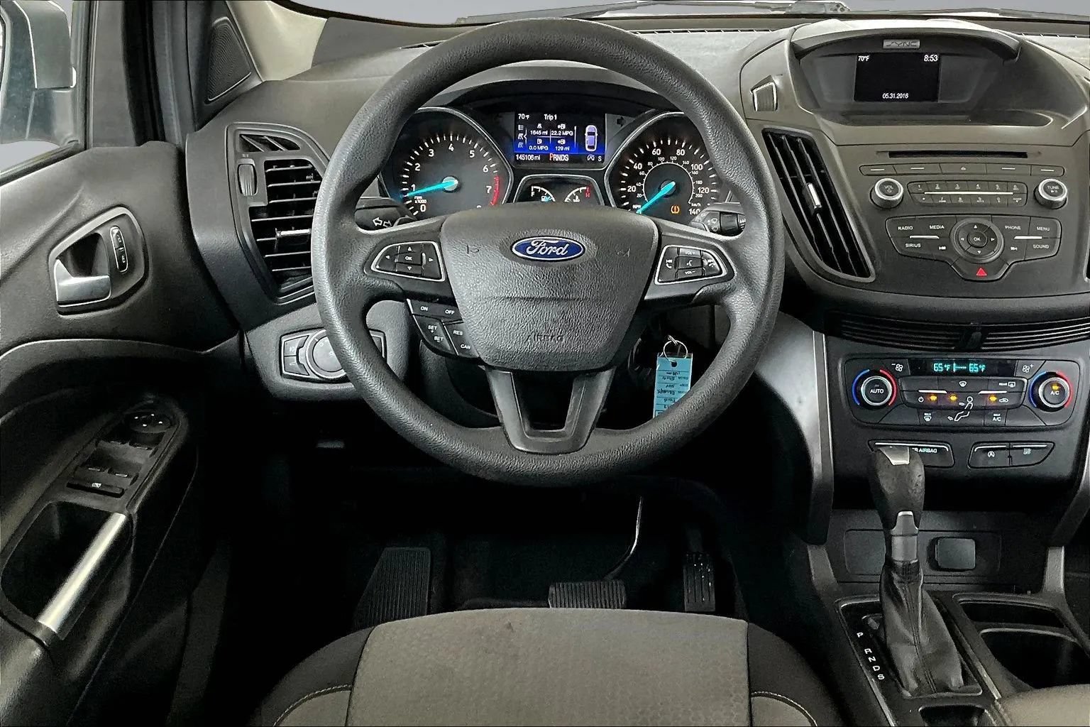 Used 2017 Ford Escape SE FWD image 8