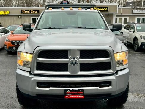 Used 2016 RAM 2500 Tradesman w/ Chrome Appearance Group image 3