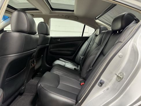 Used 2012 Nissan Maxima 3.5 SV w/ Premium Pkg image 16
