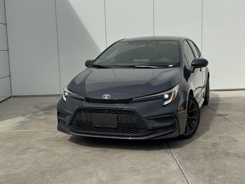 Used 2024 Toyota Corolla SE image 1