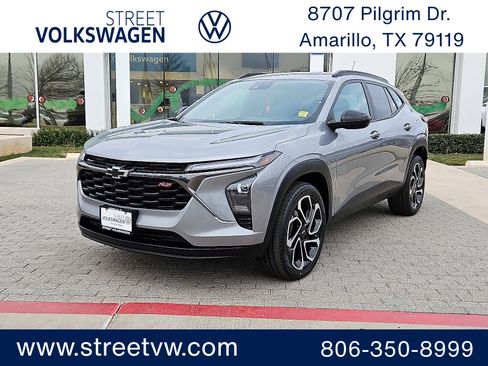 Used 2024 Chevrolet Trax RS w/ Driver Confidence Package image 1