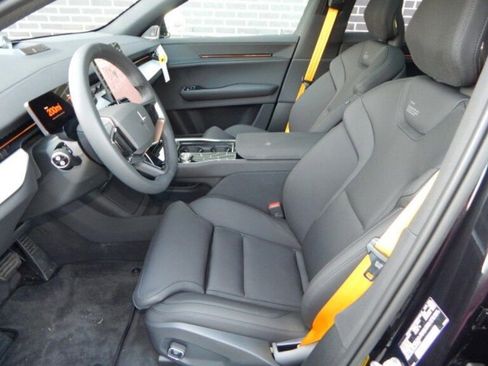 New 2025 Polestar Polestar 3 image 12