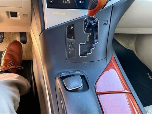 Used 2010 Lexus RX 350 2WD image 34