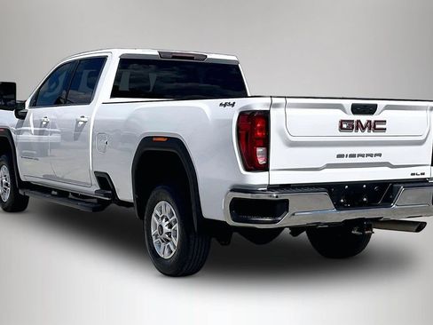 Used 2024 GMC Sierra 2500 SLE w/ SLE Value Package; AWD/4WD image 4