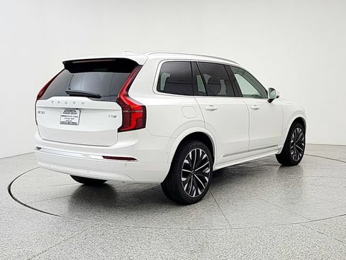 New 2026 Volvo XC90 T8 Plus w/ Protection Package Premier AWD/4WD image 5