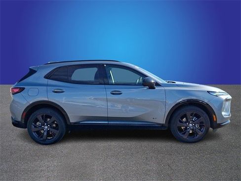 Certified 2025 Buick Envision Sport Touring image 4