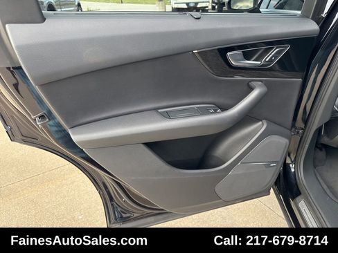 Used 2018 Audi Q7 3.0T Prestige image 47