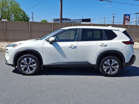 Used 2023 Nissan Rogue SV AWD/4WD image 8