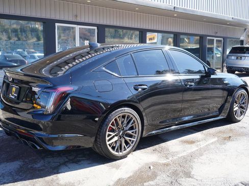 Used 2023 Cadillac CT5 V Blackwing w/ LPO, Bronce Accent Package image 5