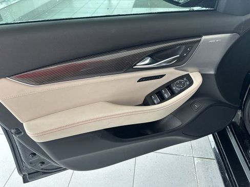 Used 2023 Cadillac CT5 Sport image 9