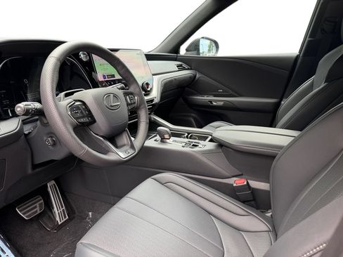 New 2026 Lexus TX 500h AWD w/ Technology Package image 35