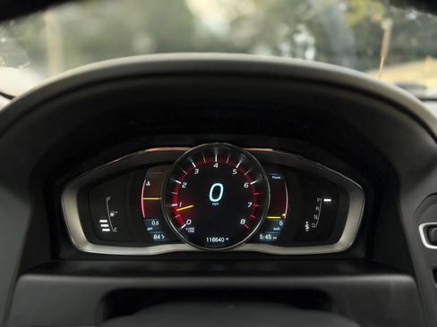 Used 2015 Volvo XC60 T6 Platinum AWD/4WD image 19