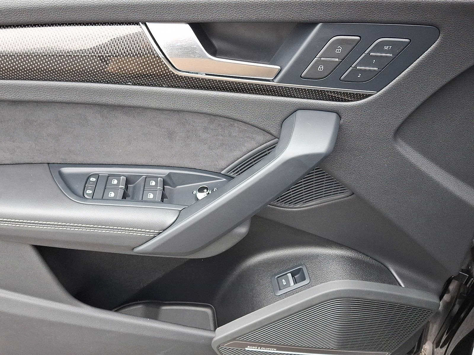 Used 2024 Audi SQ5 Premium Plus AWD/4WD image 16