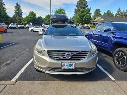Used 2015 Volvo XC60 T6 Platinum w/ Inscription Package AWD/4WD image 2