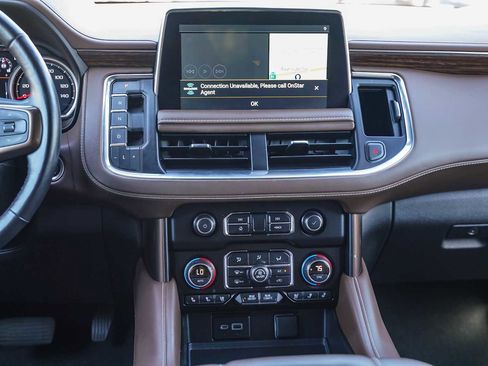 Used 2021 Chevrolet Tahoe High Country w/ Premium Package image 13