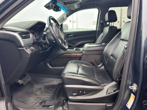 Used 2019 Chevrolet Tahoe LT image 12