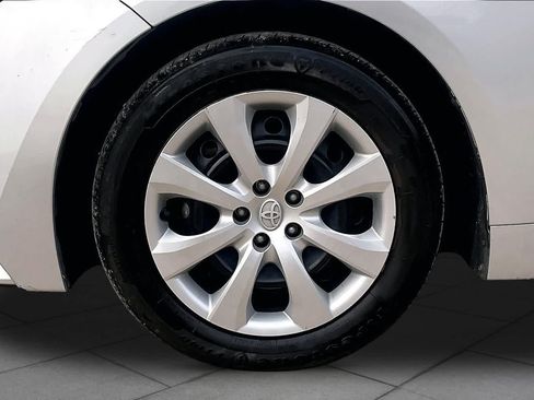 Used 2023 Toyota Corolla LE FWD image 10