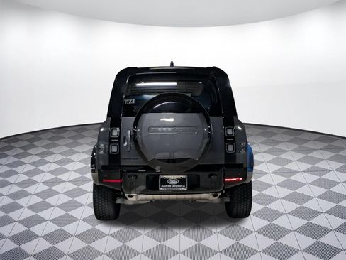 New 2026 Land Rover Defender 110 X-Dynamic SE AWD/4WD image 4