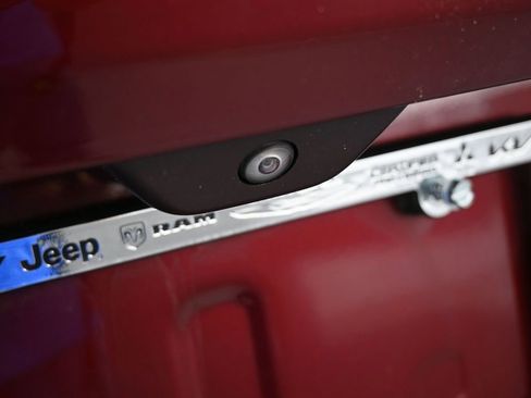 Used 2021 Jeep Grand Cherokee L Limited image 40