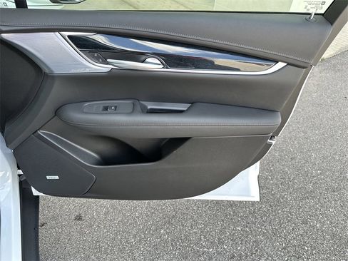 New 2025 Cadillac XT5 Premium Luxury w/ Technology Package image 37