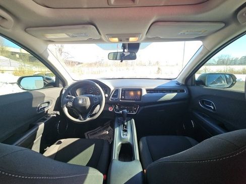 Certified 2022 Honda HR-V EX image 13