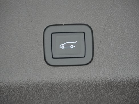 New 2026 Chevrolet Tahoe LT w/ Comfort Package image 9