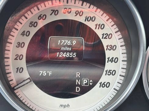 Used 2014 Mercedes-Benz E 350 4MATIC Coupe image 17