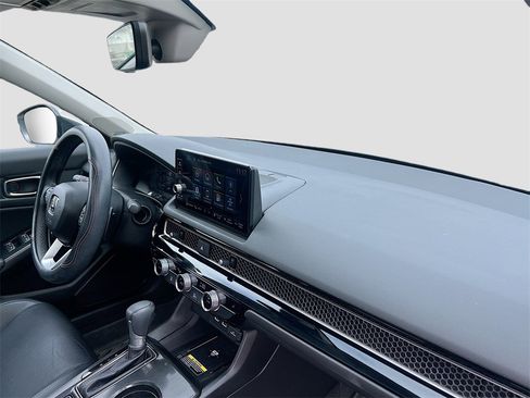 Used 2024 Honda Civic Touring image 32