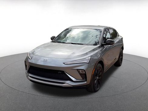 Used 2025 Buick Envista Sport Touring image 10