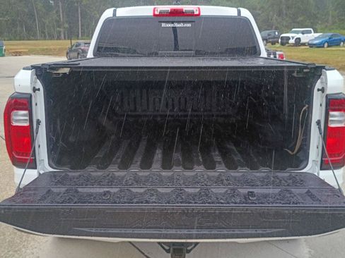 Used 2026 GMC Canyon AT4 w/ AT4 Premium Package AWD/4WD image 16