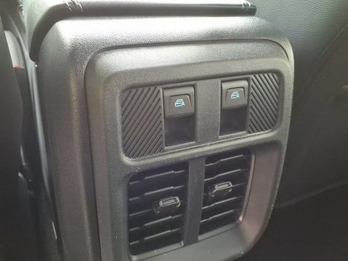 New 2026 Ford Bronco Outer Banks w/ Sasquatch Package AWD/4WD image 14