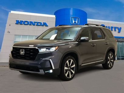 Certified 2025 Honda Pilot Touring