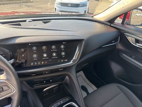 Used 2022 Buick Envision Preferred FWD image 19