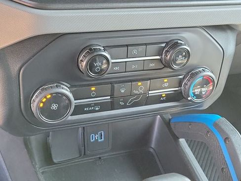 Certified 2023 Ford Bronco Black Diamond AWD/4WD image 15